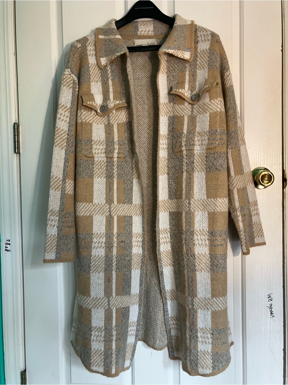 Plaid Long Sw eater Coat in Beige and Cream